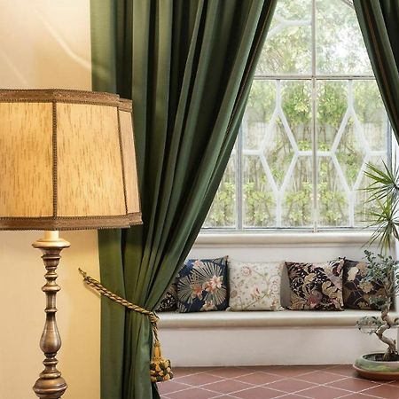 Antica Villa La Viola, Suite With Private Pool Лече Екстериор снимка