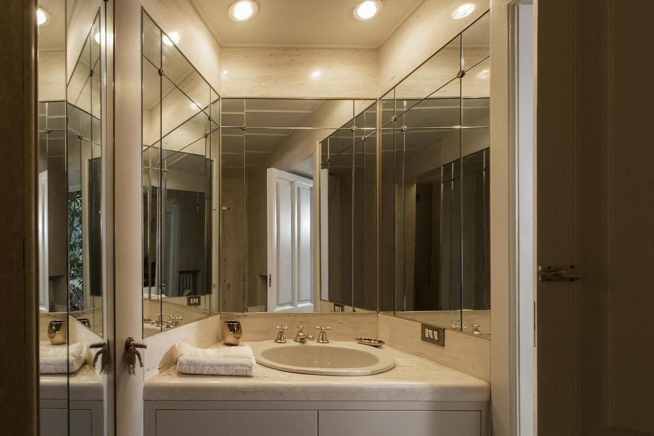 Antica Villa La Viola, Suite With Private Pool Лече Екстериор снимка