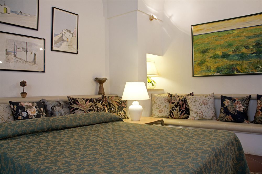 Antica Villa La Viola, Suite With Private Pool Лече Екстериор снимка
