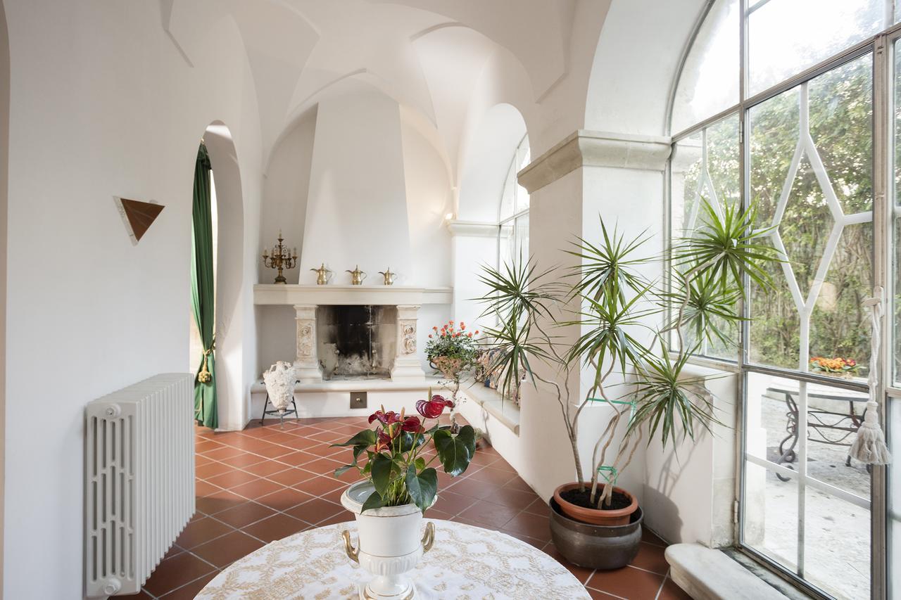 Antica Villa La Viola, Suite With Private Pool Лече Екстериор снимка